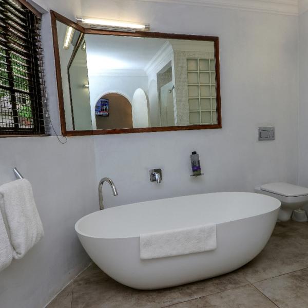 Unit 3 Bathroom